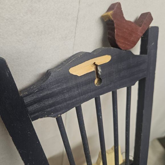 Cute Tender Heart Treasures Vintage 1998 Wood Cat in Chair Decor - Picture 7 of 7